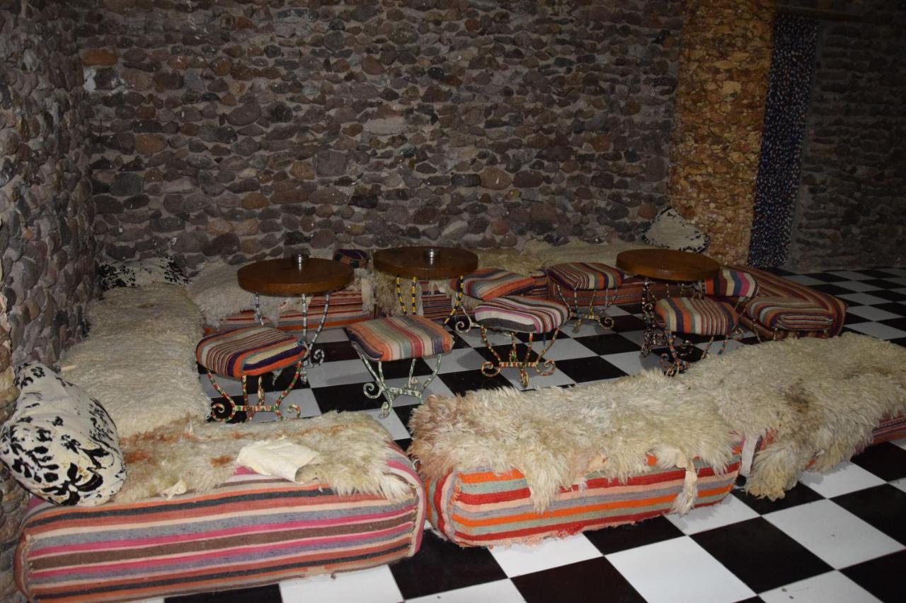 Beni Chiker Hotel Leonor מראה חיצוני תמונה
